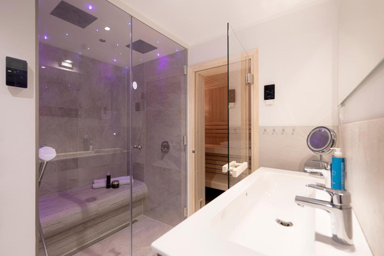 Penthouse Suite