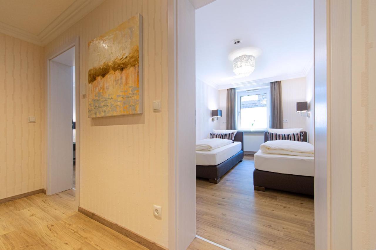 Apartment Two Bedrooms Street View