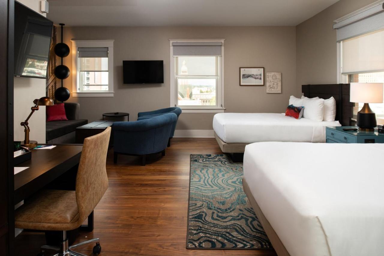 2 Queen Standard Room City View
