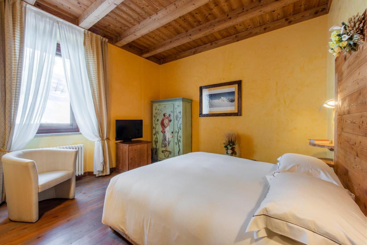Standard Double Room,1585466562:JPEG