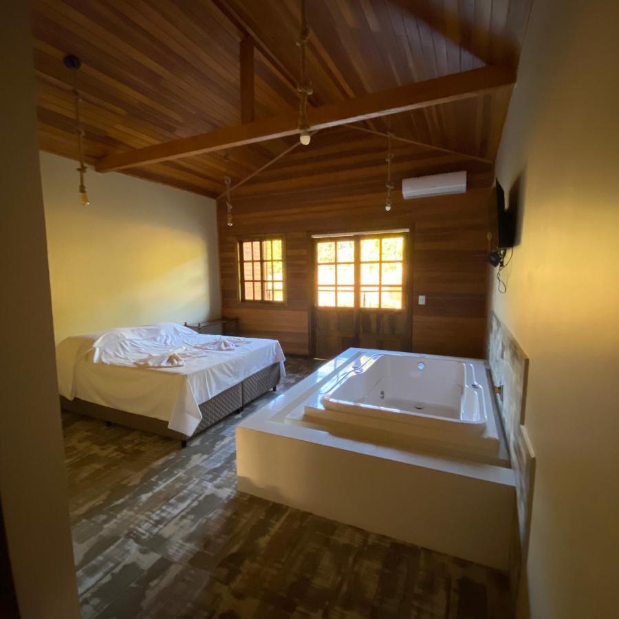 Chalé Deluxe com Banheira