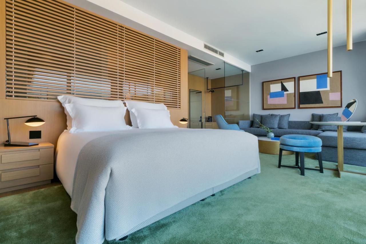 Penthouse Suite with Balcony and Sea View,660667884:JPEG
