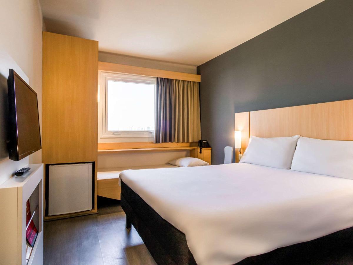 Double Room Extra Child Bed