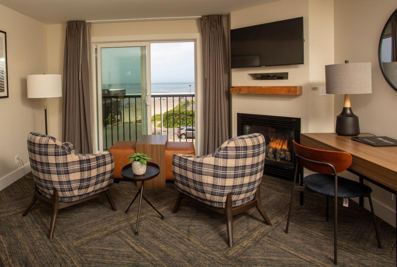 King Room Partial Ocean View