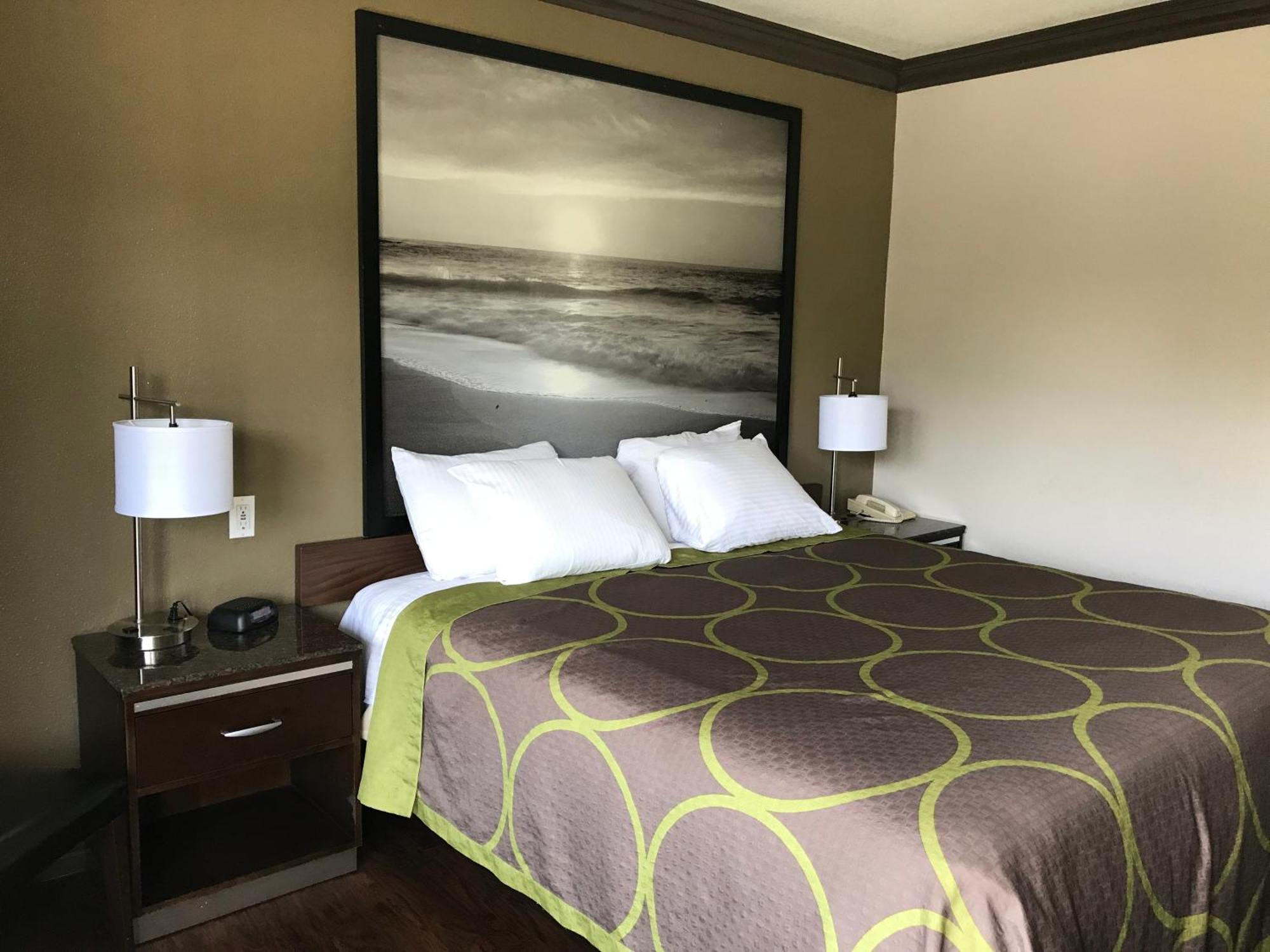 Queen Room - Mobility Access/Non-Smoking,1091357904:JPEG