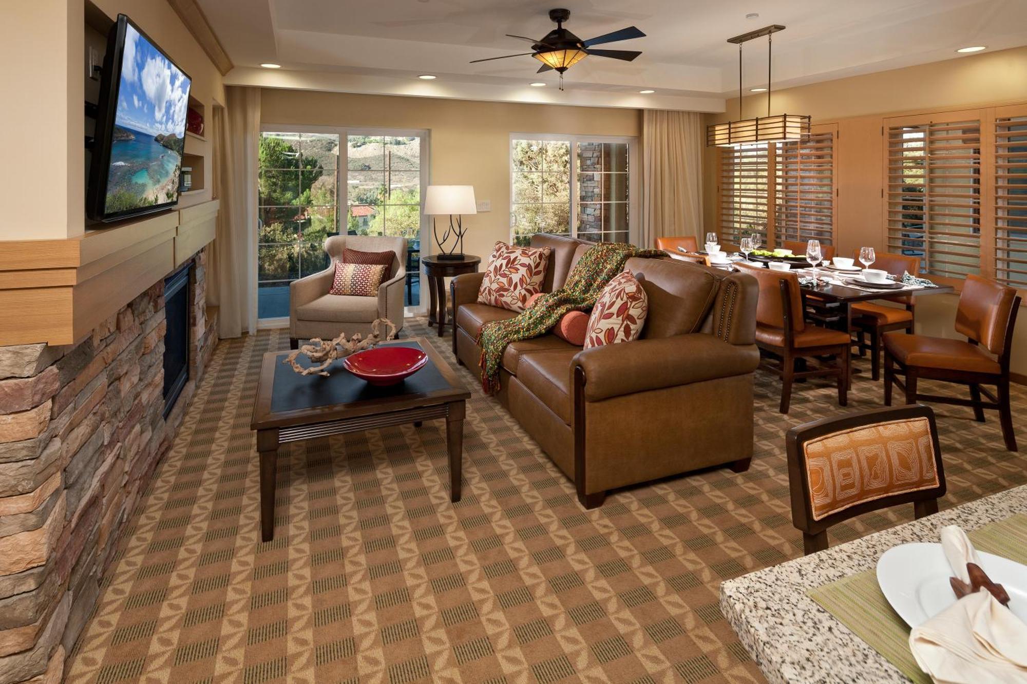 Two-Bedroom Mountain Villa,1188132691:JPEG