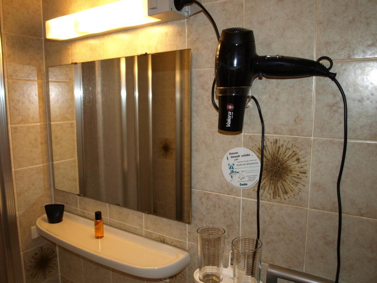 Double Room Private Bathroom