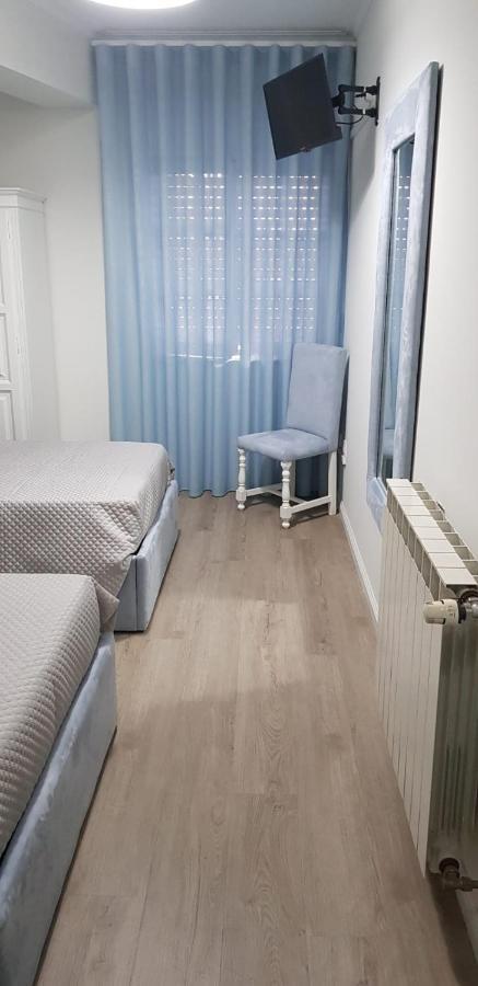 Twin Room Bathroom
