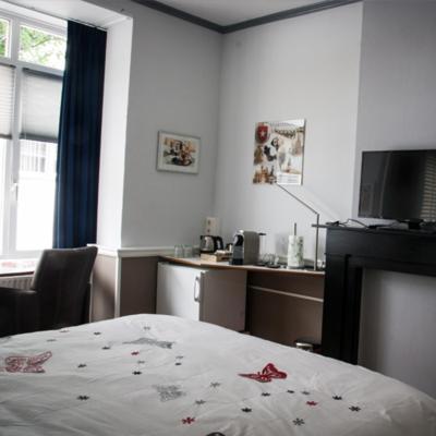 Double Room Private Bathroom