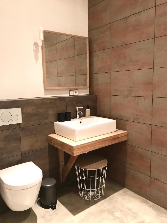 Double or Twin Room Bathroom
