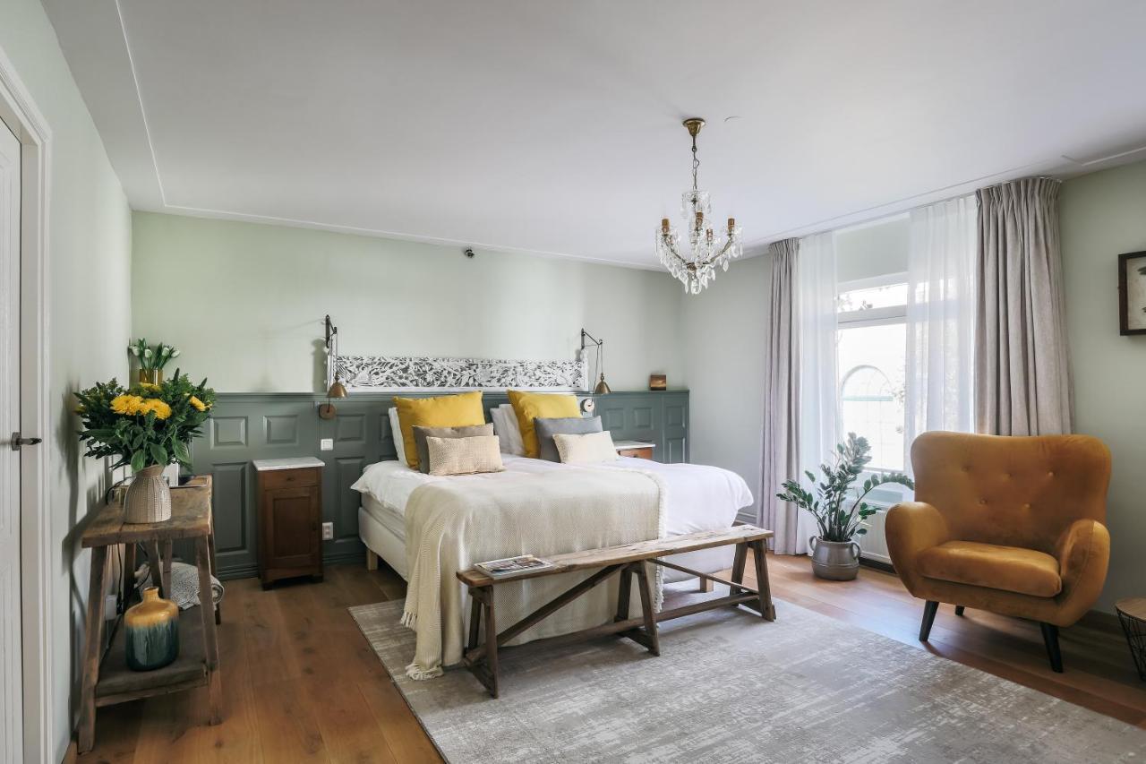 Deluxe Double or Twin Room Garden View