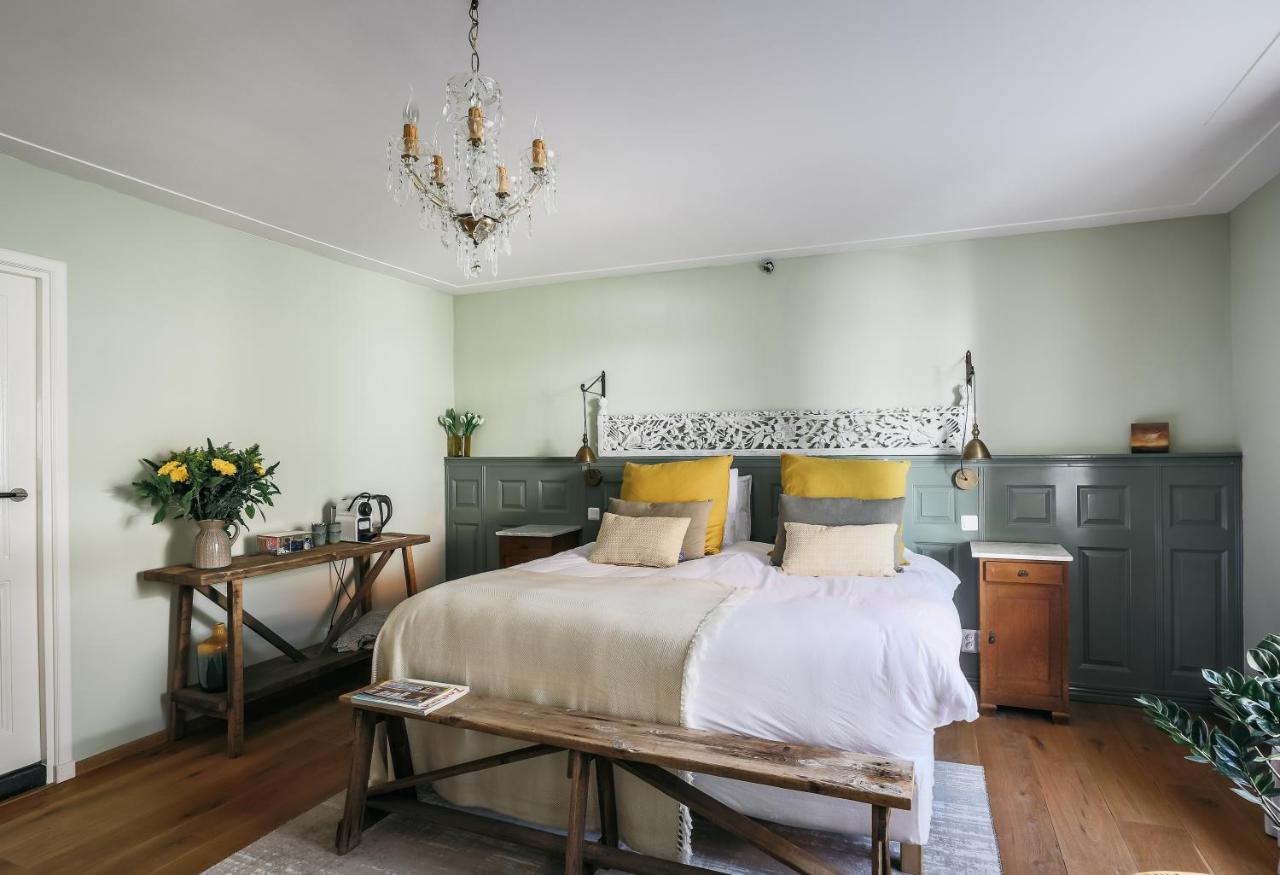 Deluxe Double or Twin Room Garden View