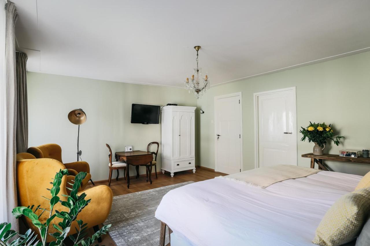 Deluxe Double or Twin Room Garden View