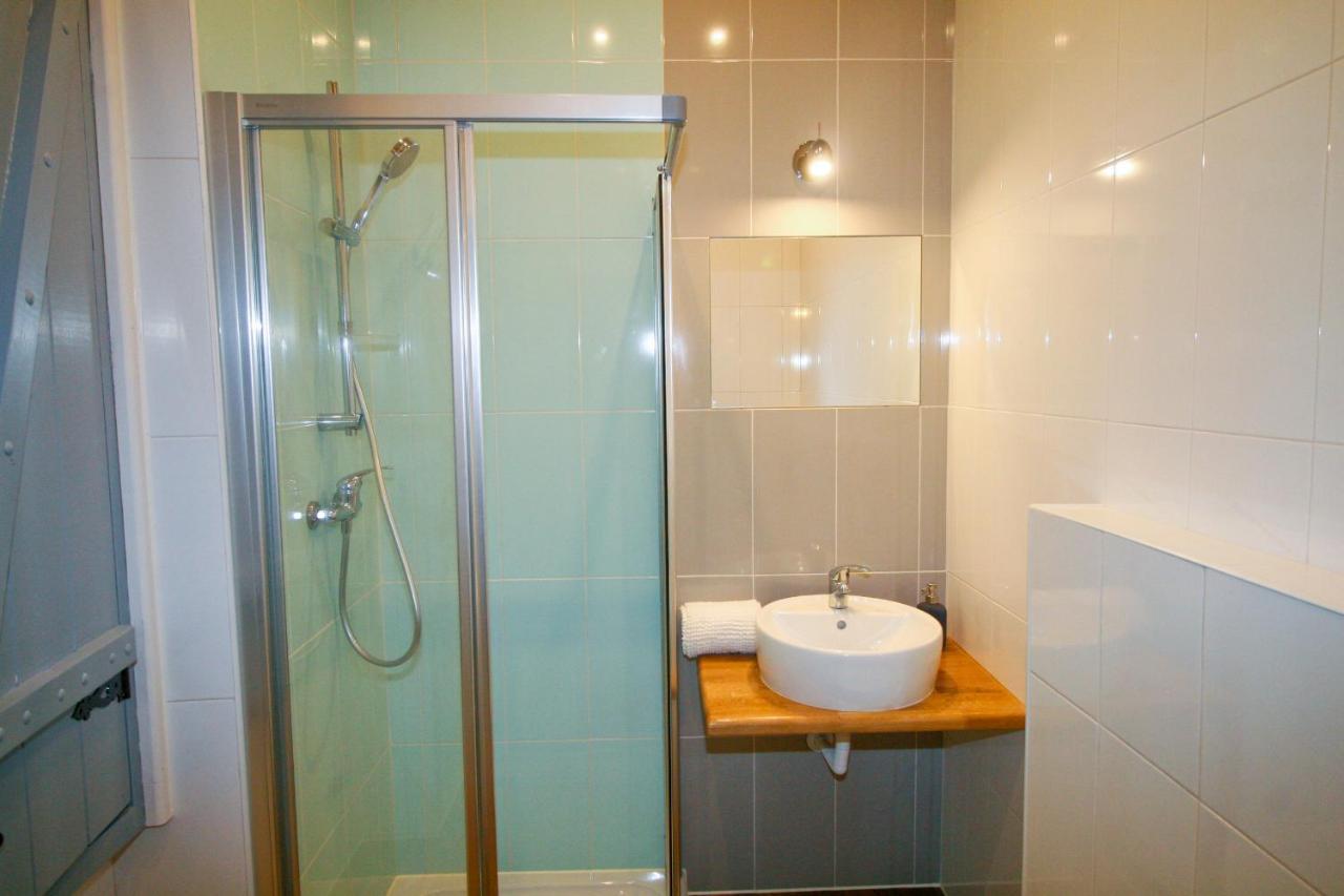 Double Room Private Bathroom