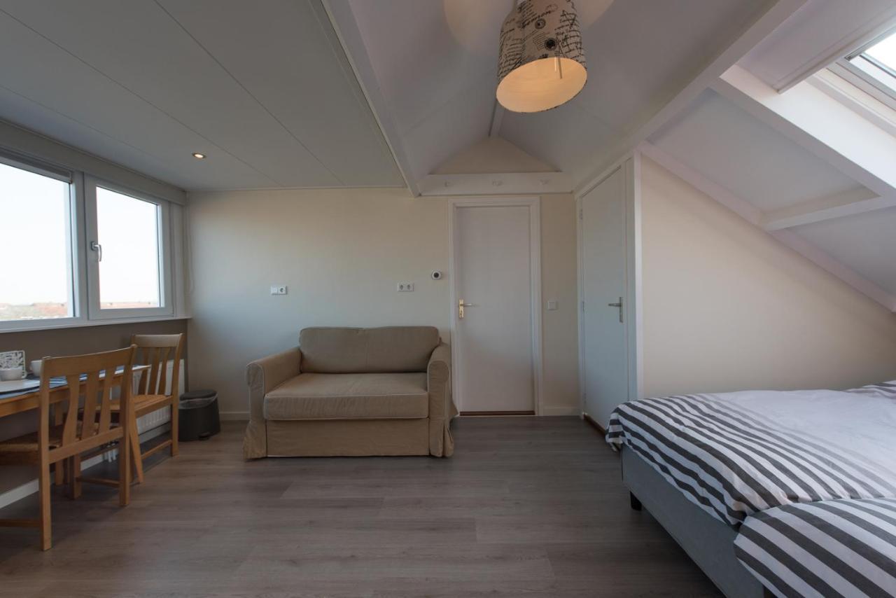 Double Room Private External Bathroom