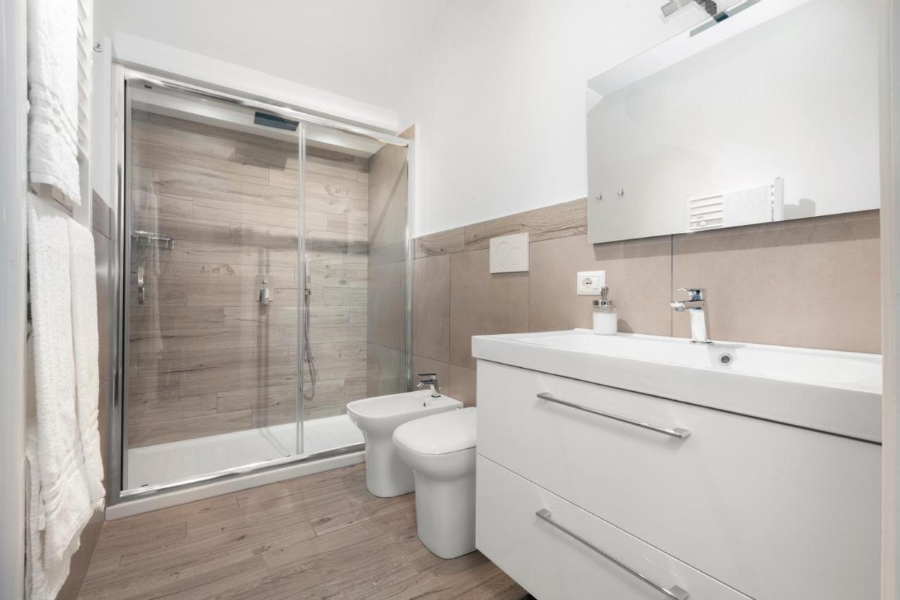 Quadruple Room Private Bathroom