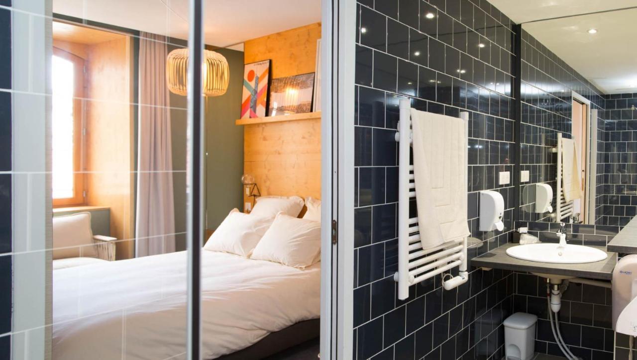 Chambre Double - Accessible aux Personnes à Mobilité Réduite