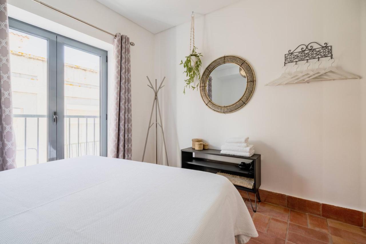 Deluxe Double or Twin Room City View