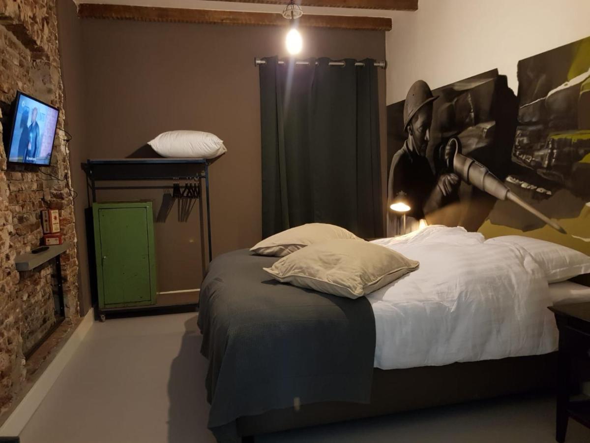 Double Room Private Bathroom