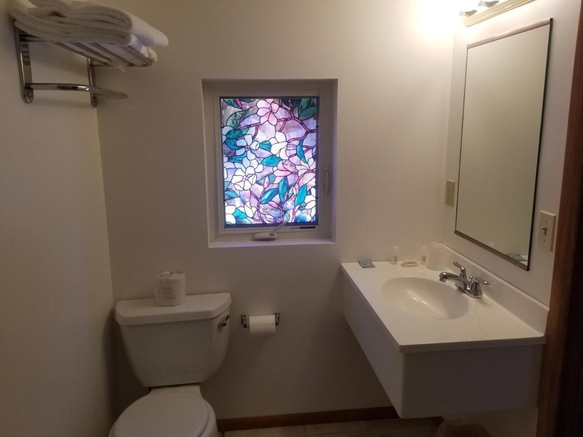 Queen Suite