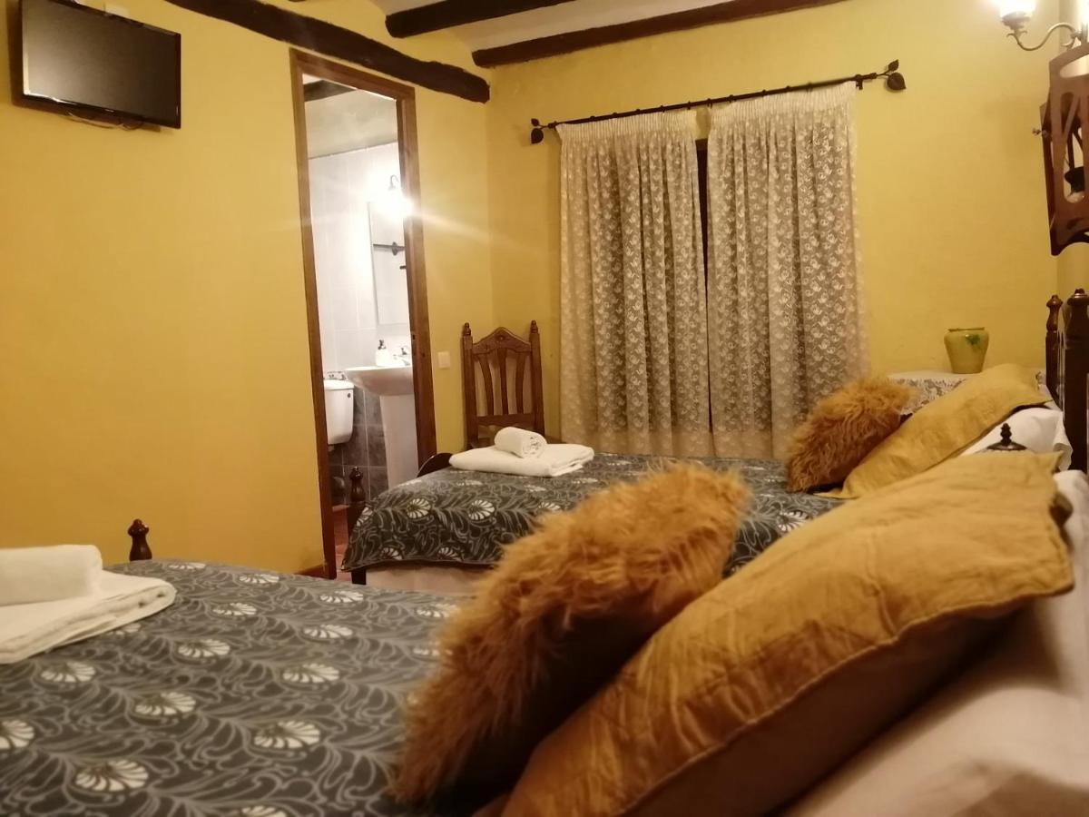 Twin Room Bathroom
