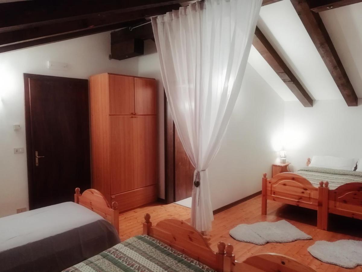 Triple Room Balcony