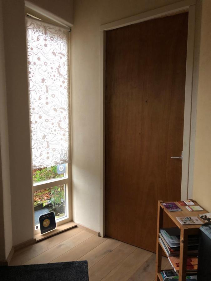 Twin Room with Shared Bathroom,1035721123:JPEG