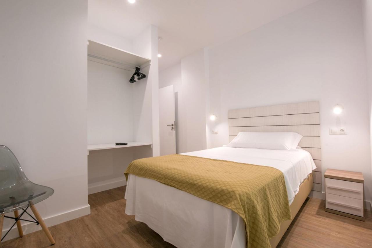 Large Single Room