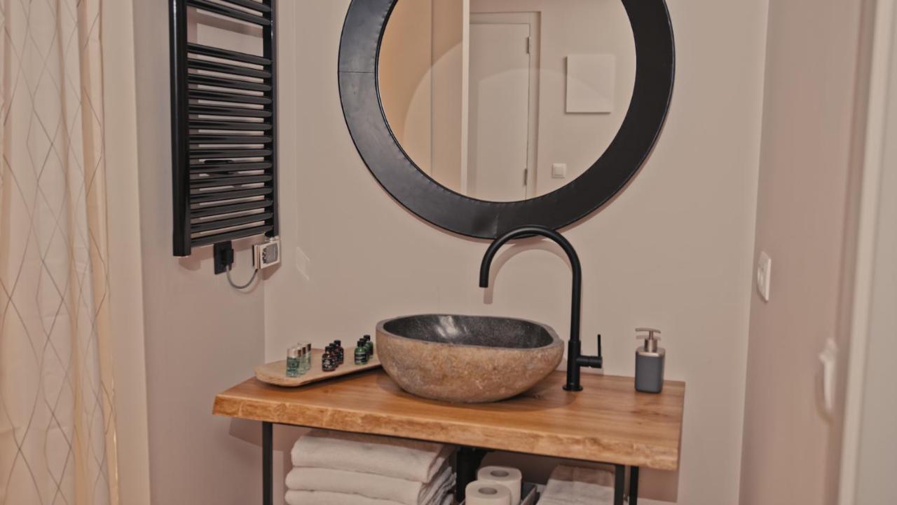 Two-Bedroom Apartment No Pet Friendly Annex