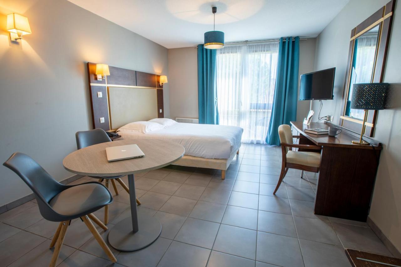 Chambre Double ou Lits Jumeaux