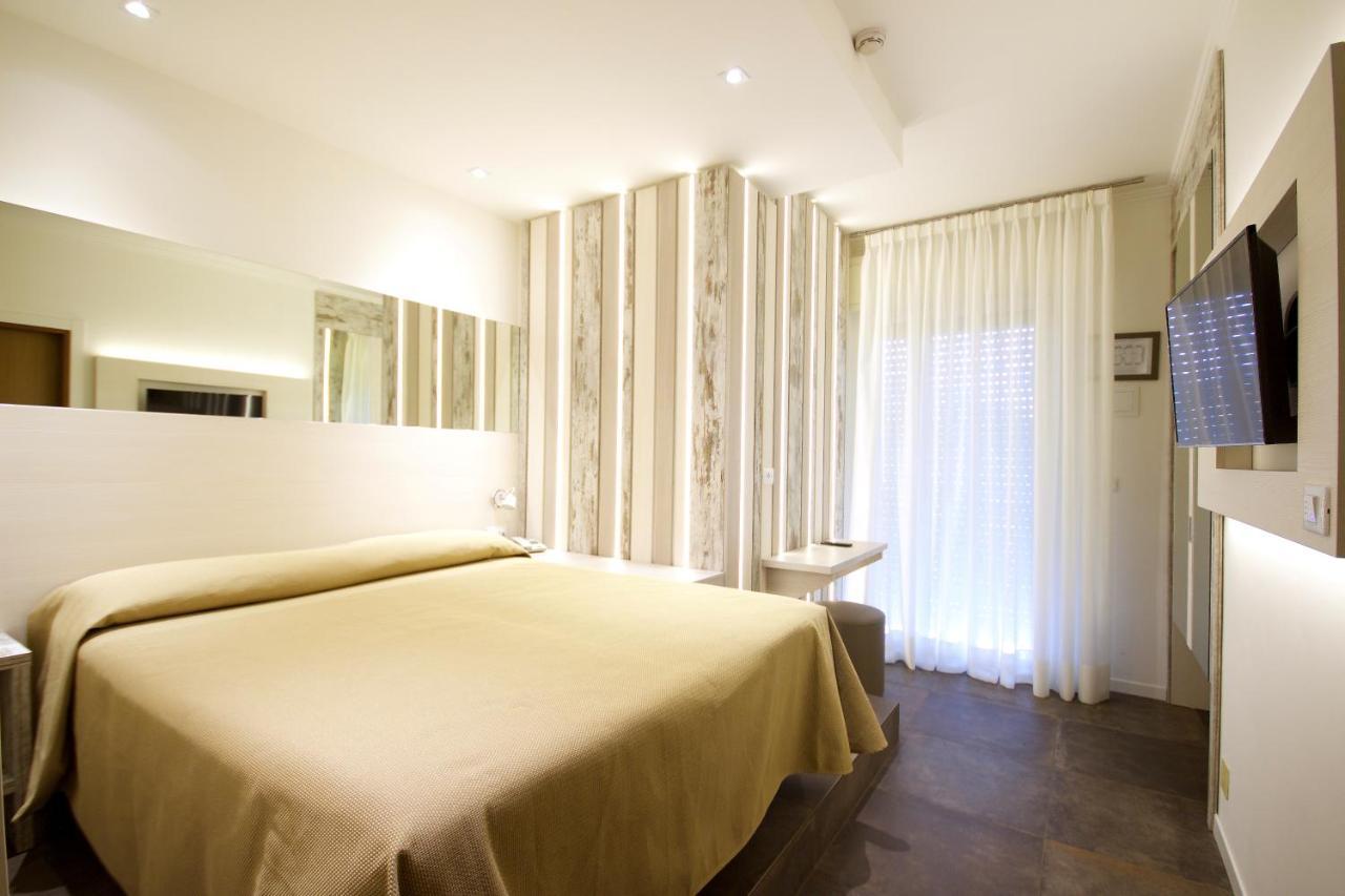 Deluxe Double or Twin Room Balcony