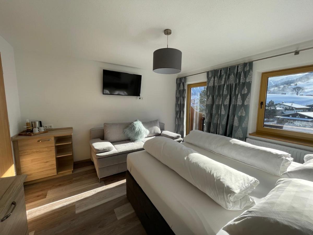 Double Room Mountain View
