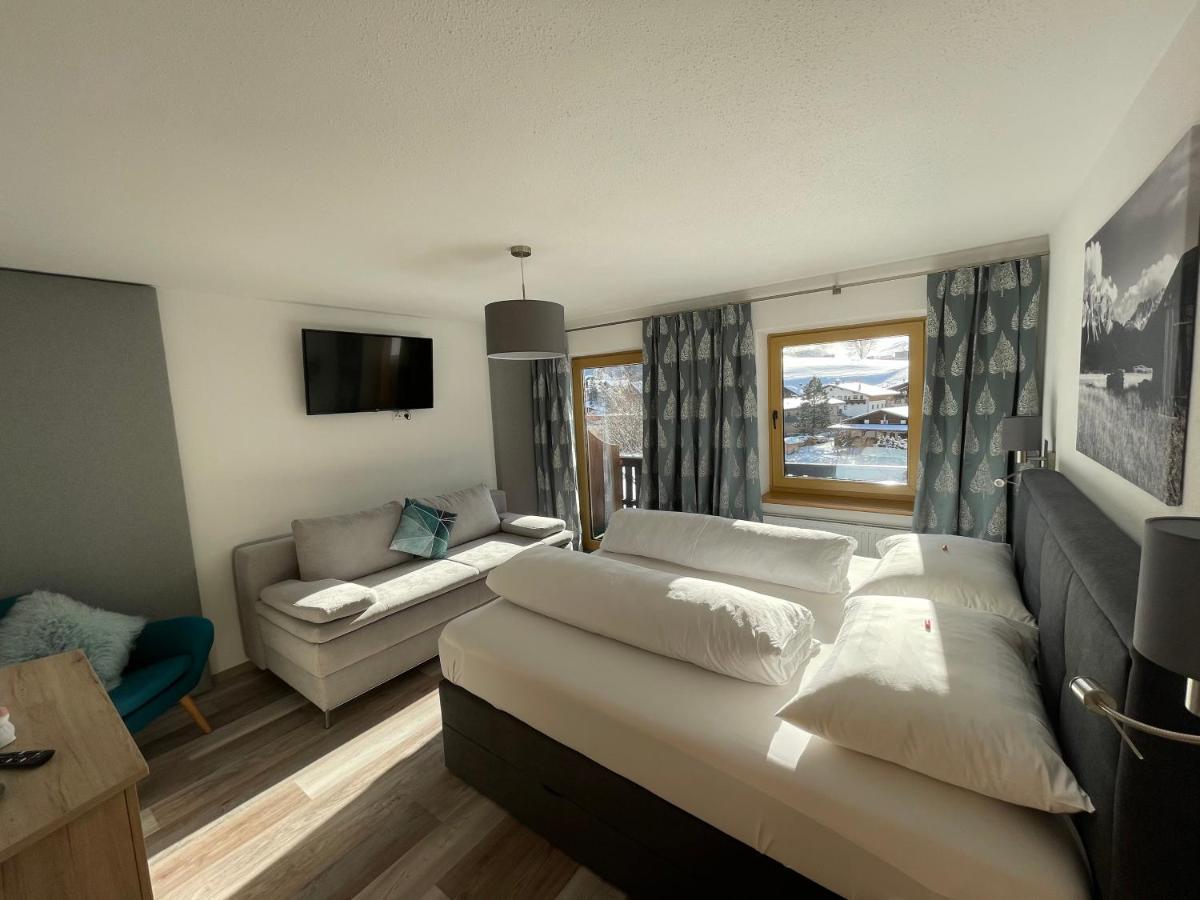 Double Room Mountain View