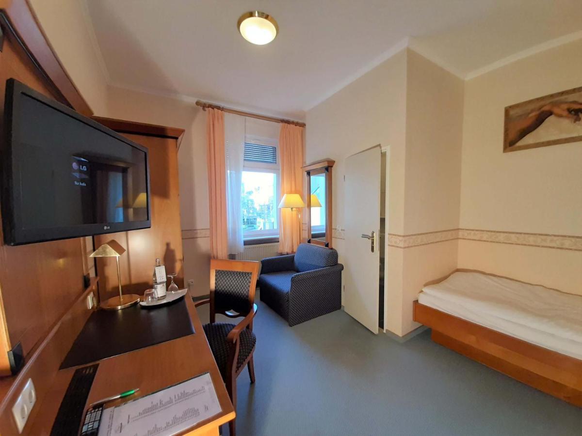 Single Room