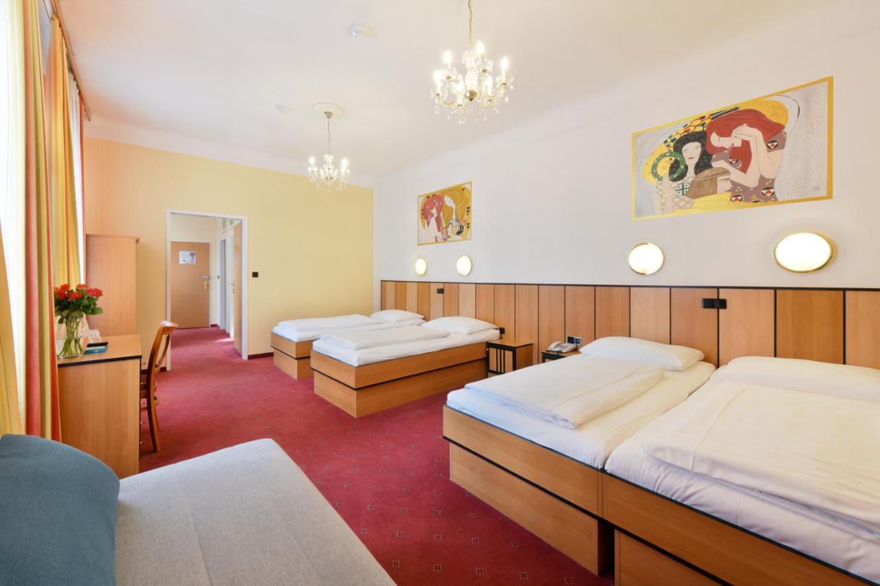 Superior Quadruple Room