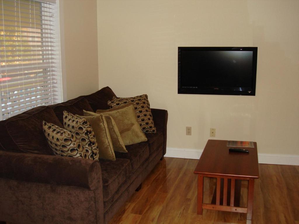 Two-Bedroom Suite