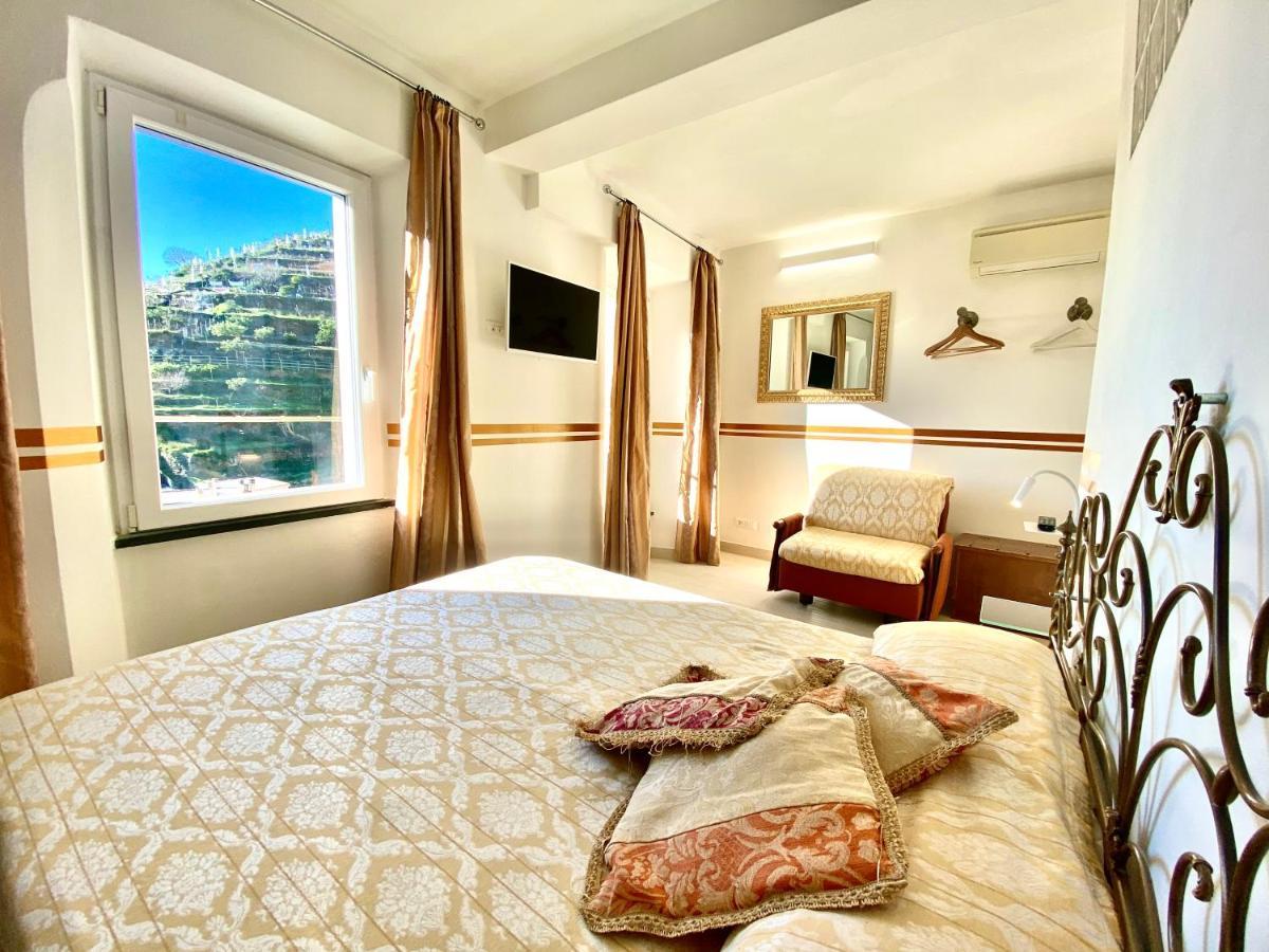 Superior Double or Twin Room Sea View