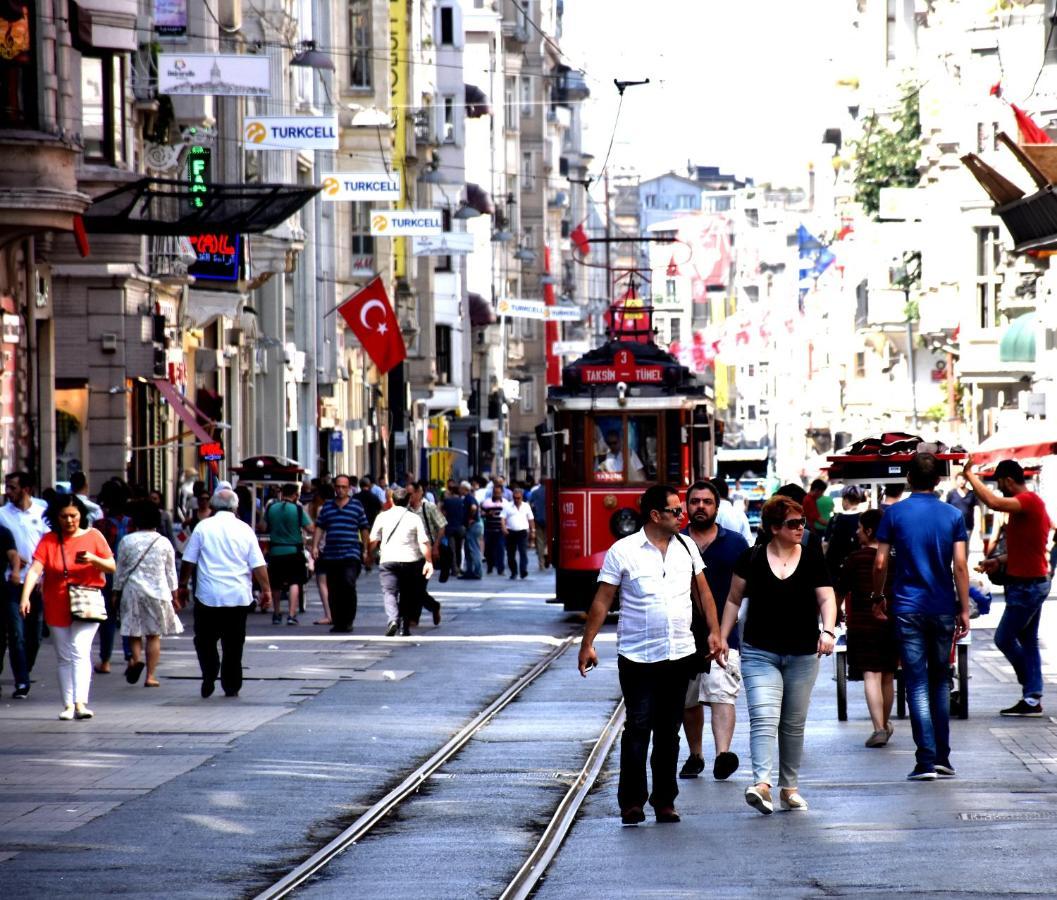 Deluxe Double Room Istiklal view