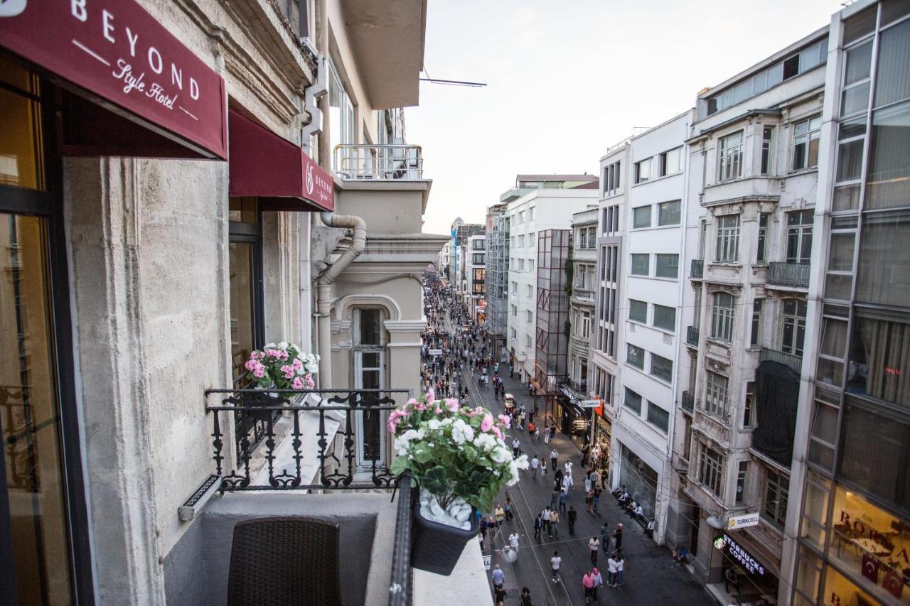 Deluxe Double Room Istiklal view