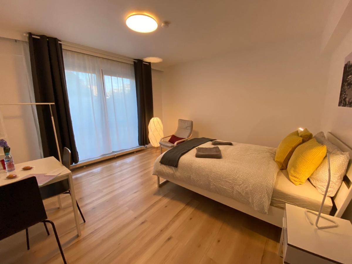 Quarto Duplo com Casa de Banho Partilhada