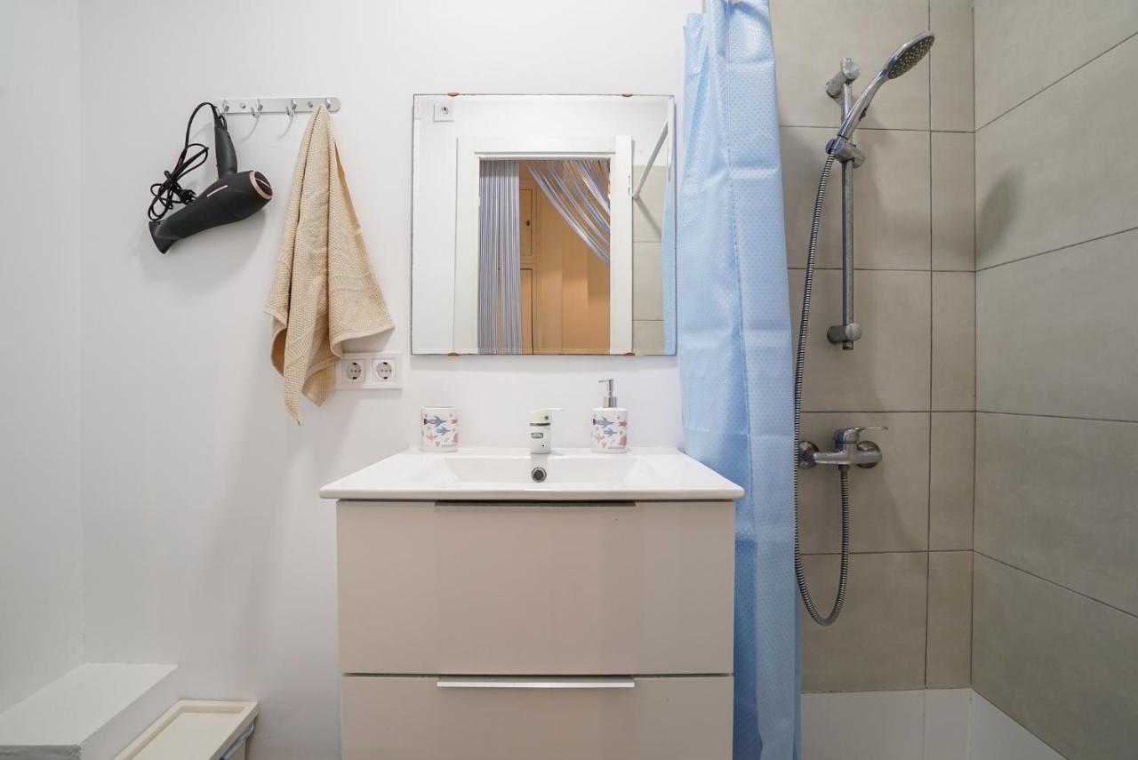 Habitación Familiar con baño privado