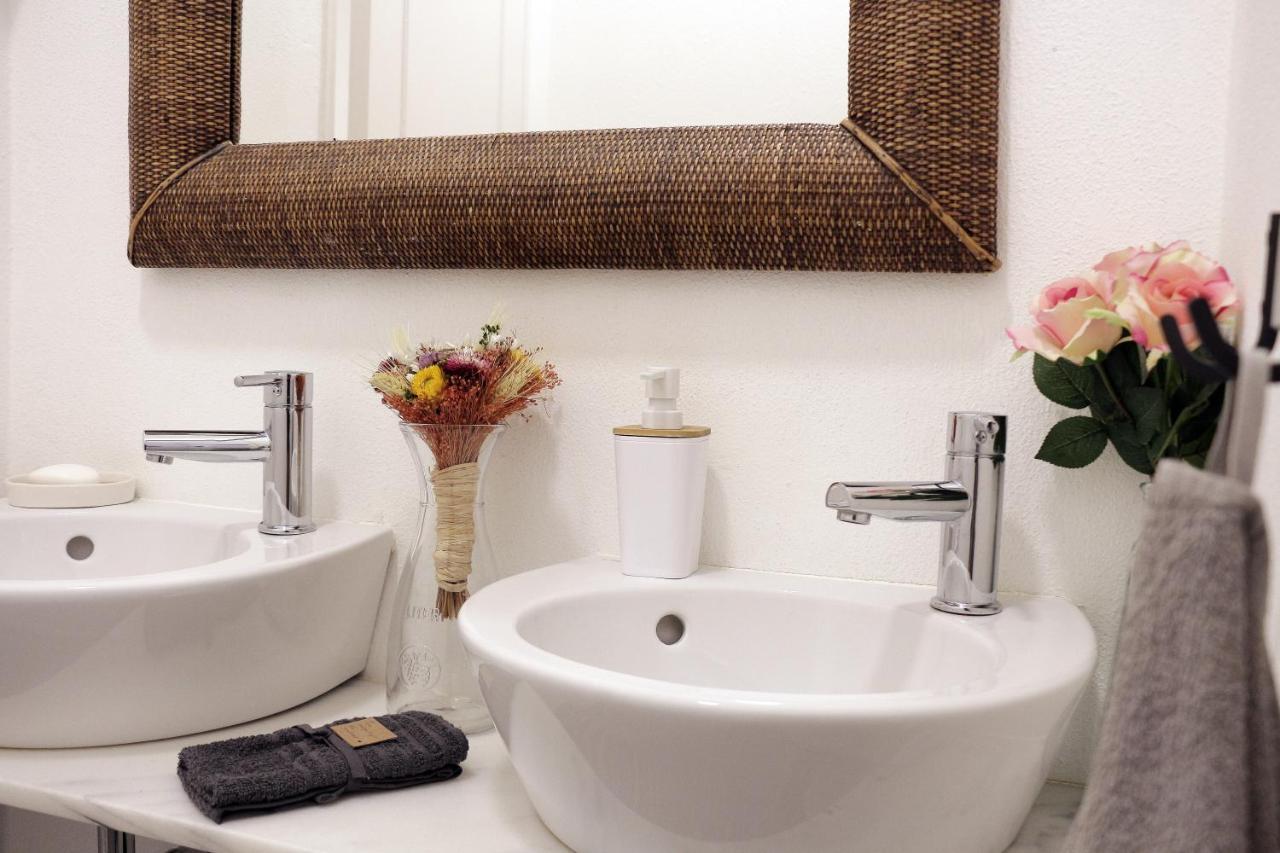 Double Room Private External Bathroom