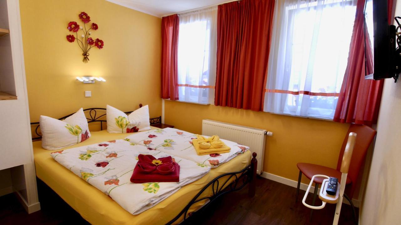 Double or Twin Room Bathroom