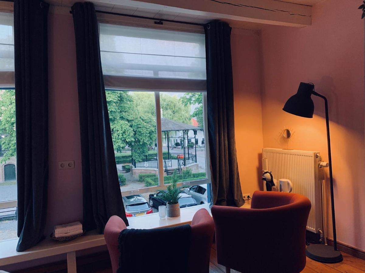 Double Room Private Bathroom