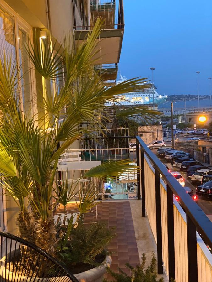 Deluxe Double Room Balcony