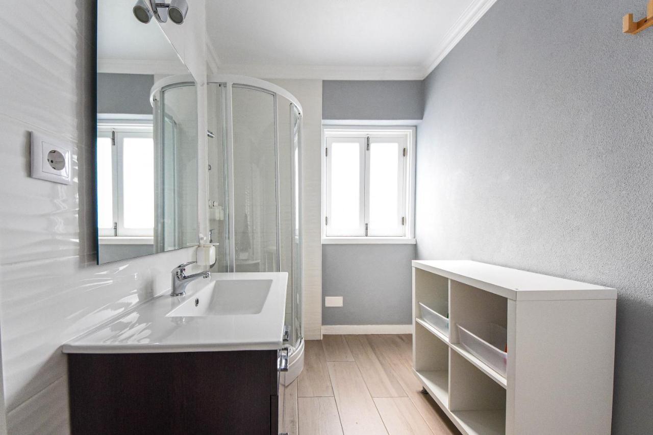 Double Room Sea View Private Bathroom