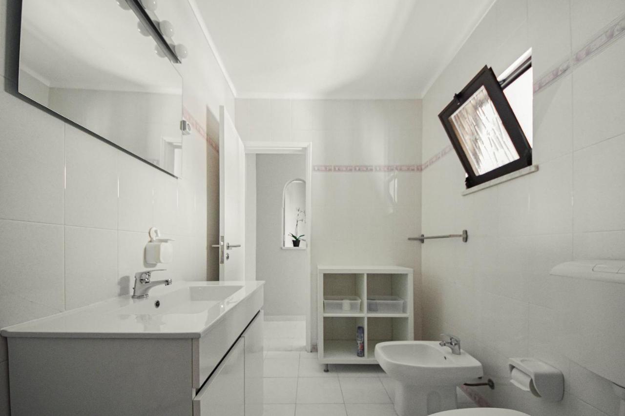 Double Room Private External Bathroom