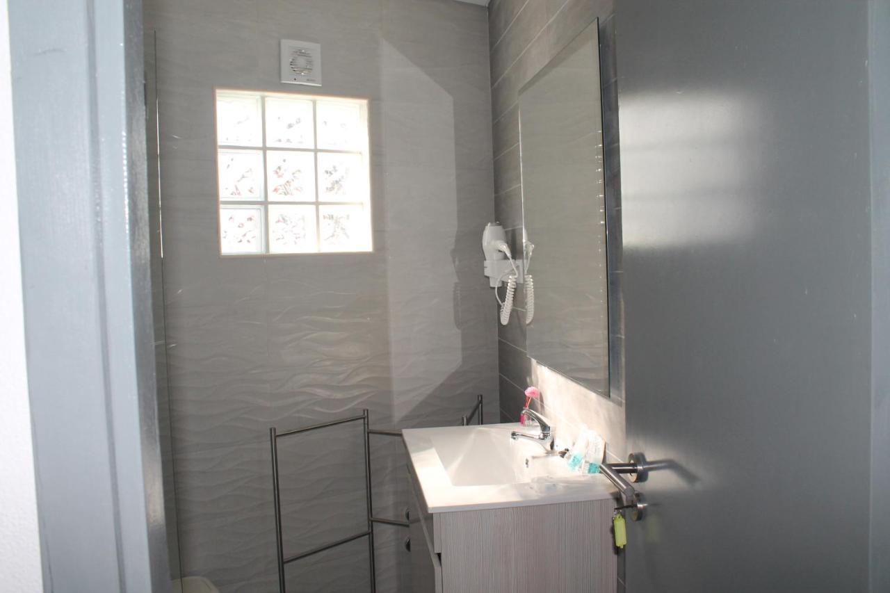 Double Room Private External Bathroom