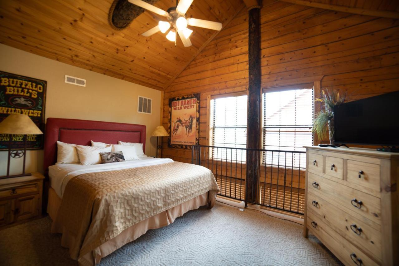 Three-Bedroom Cabin