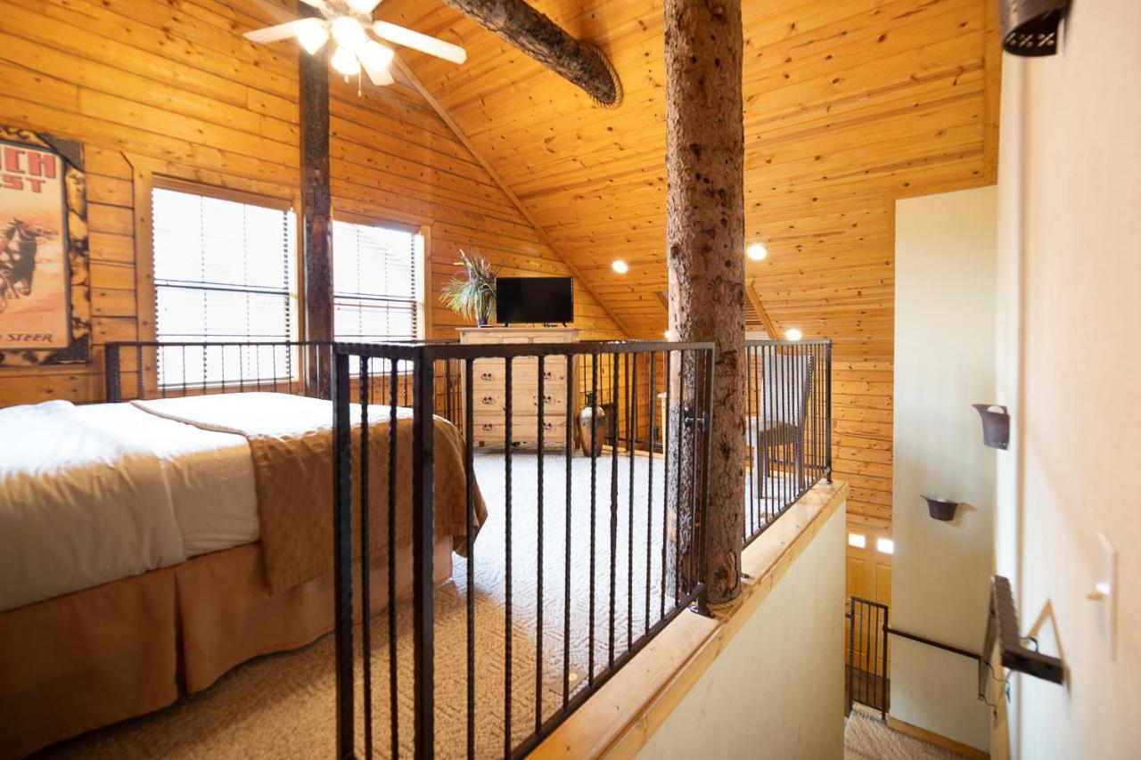 Three-Bedroom Cabin